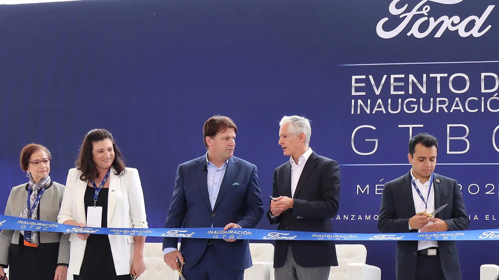 Ford-Jim Farley-Luz Elena Castillo-Alfredo del Mazo-Inauguracion-Centro Global-05